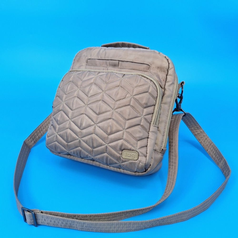 LUG Crossbody bag/purse plenty of pockets